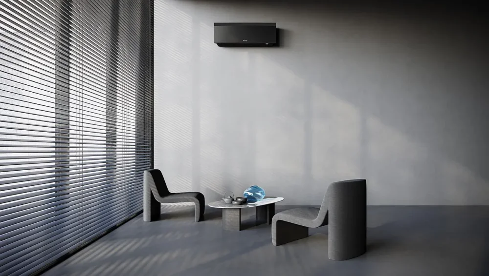 Daikin Emura interiér
